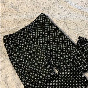 Capri pants with fun circles-size 8